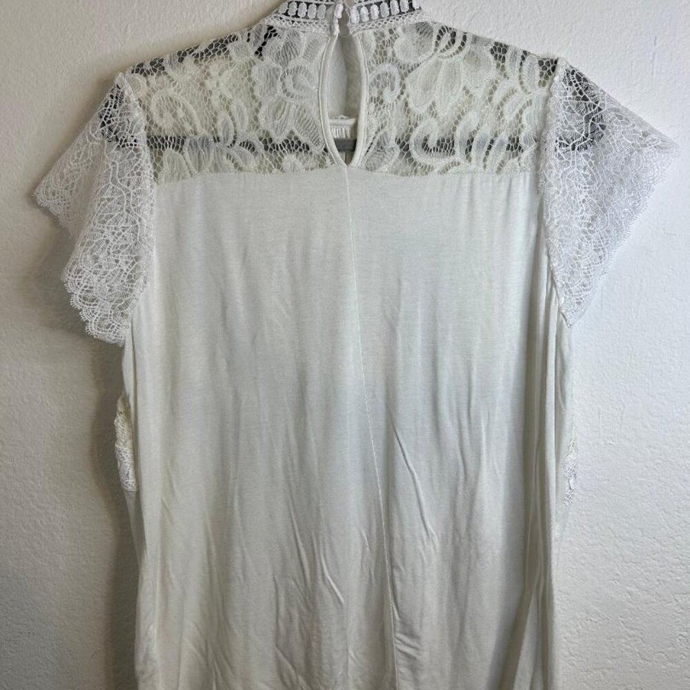 Ivory Lace Detail Blouse by Cable & Gauge Size XL - Picture 2 of 6